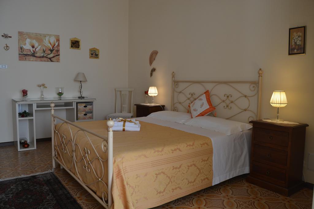 Bed & Breakfast Marena Sant'Agata Li Battiati Kamer foto