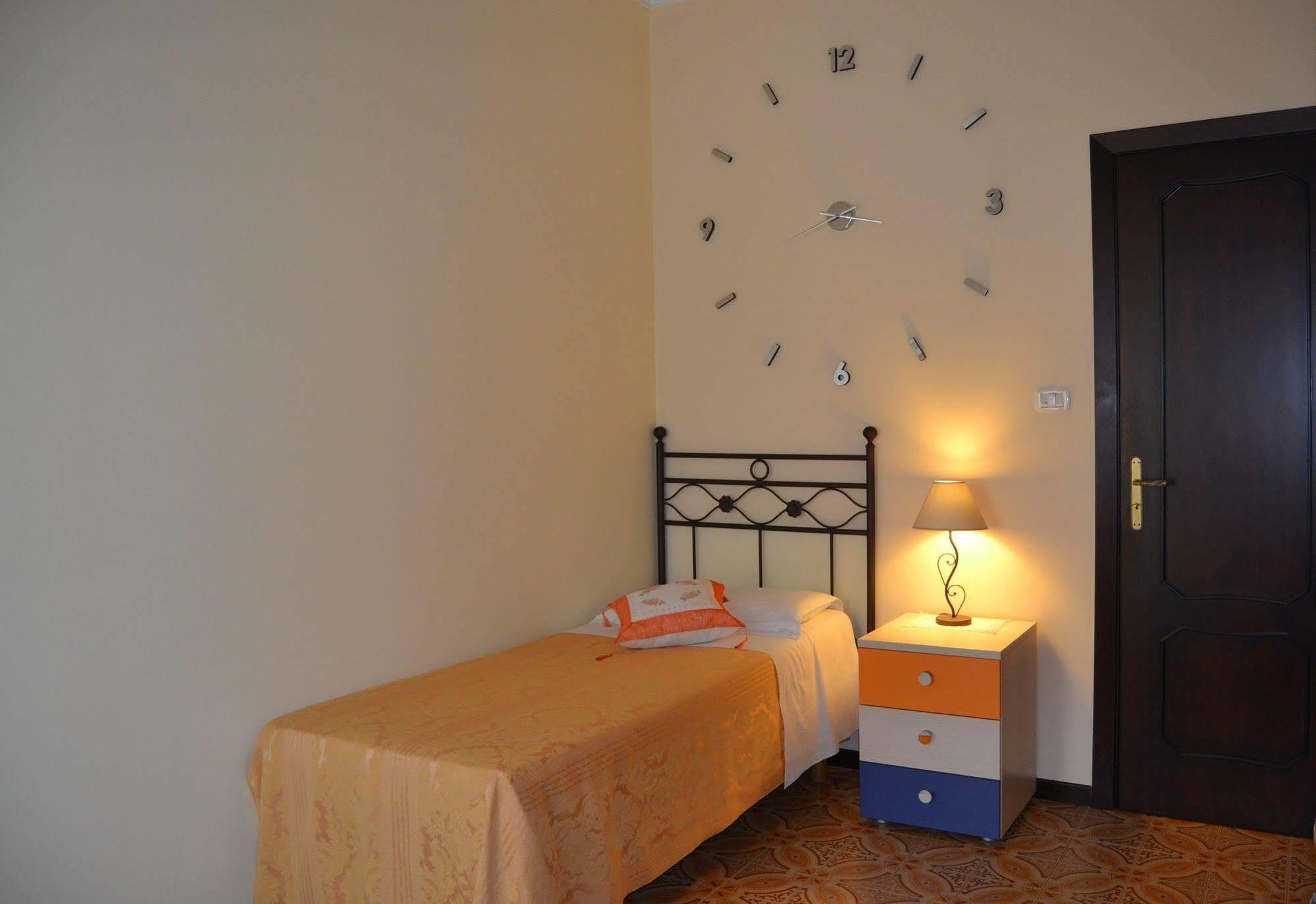 Bed & Breakfast Marena Sant'Agata Li Battiati Buitenkant foto